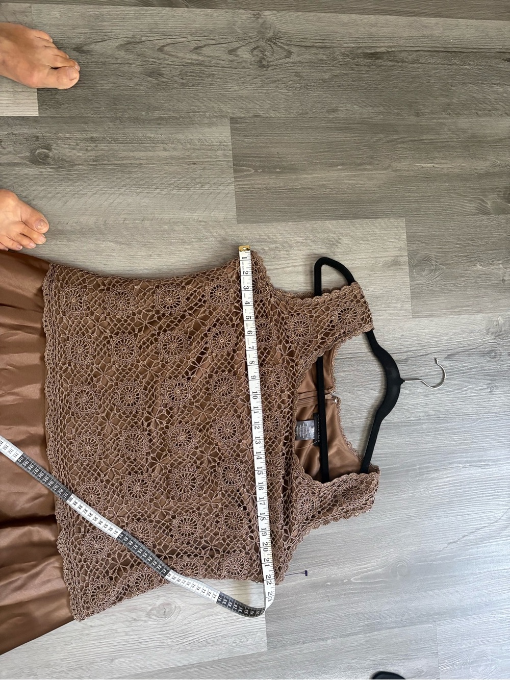 Cachet Chocolate Brown Satin Midi Skirt - Picture 5 of 5